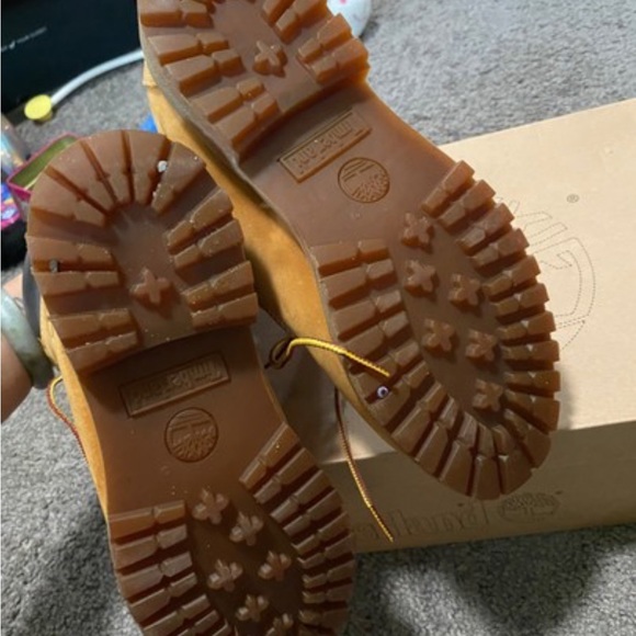 Timberland Tan Women’s/Femmes 6” Premium Waterproof Boots - Picture 4 of 5